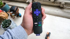 Troubleshoot your Roku remote's volume buttons if they're not working